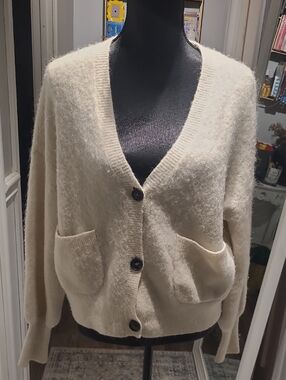 Women's Cream V-Neck Button Cardigan with Pockets